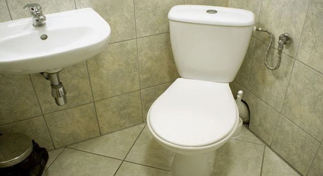 トイレの快適さと清潔を守るためのメンテナンスとトラブル予防知識